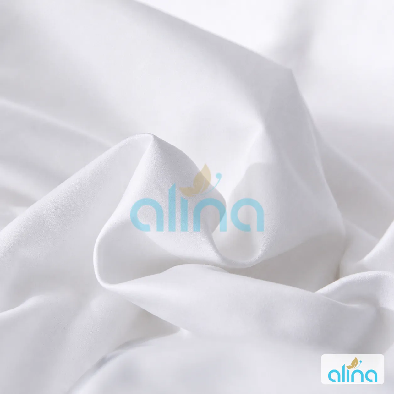 Close-up of 300TC plain percale bed sheet