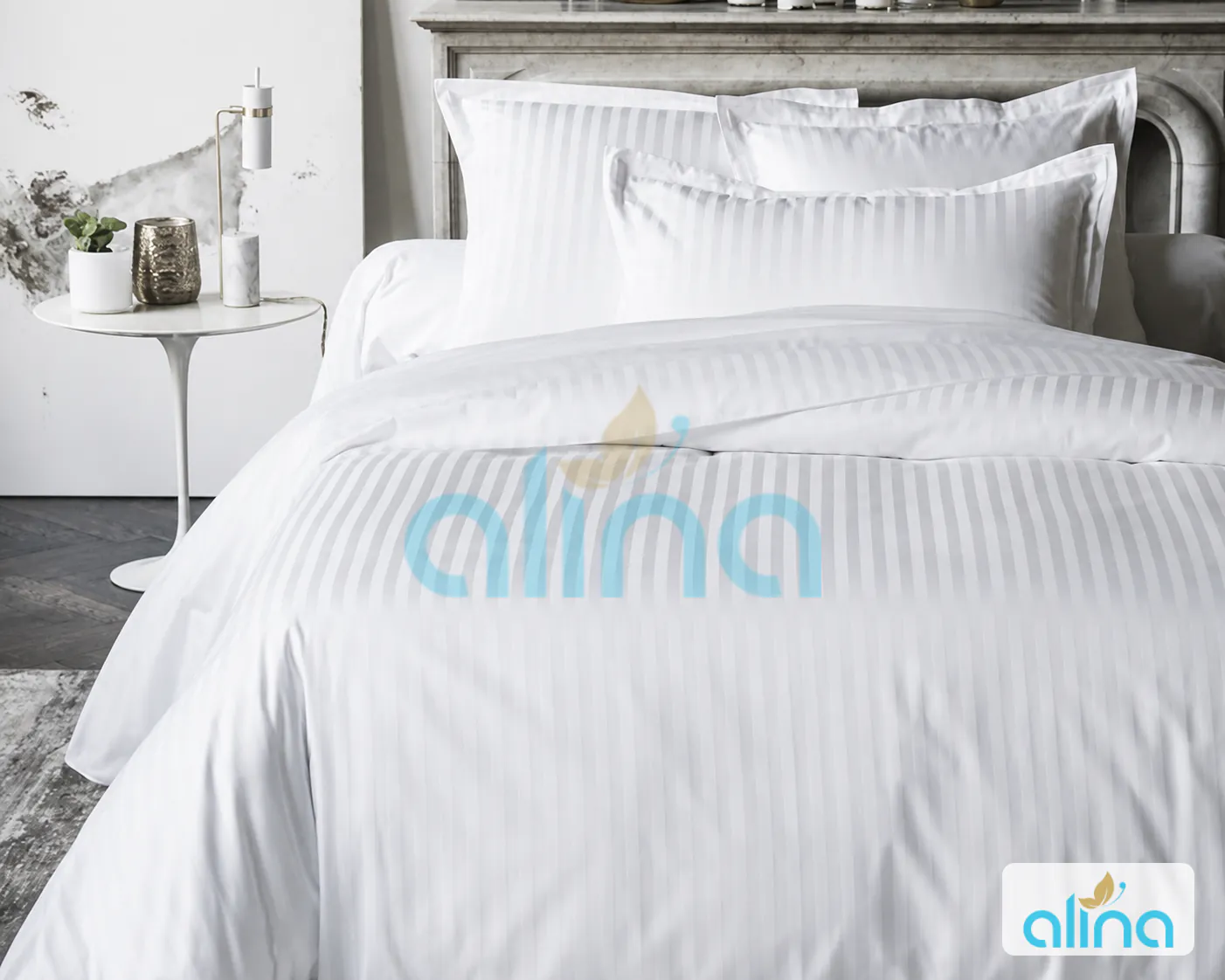 White hospitality duvet cover